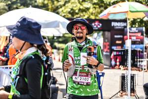 BIB: 2102
                            <button type="button" onclick="openModal(7022092)" class="btn btn-primary btn-sm float-right btn-popup" data-toggle="modal" data-target=".modal-high-quality">
                        <i class="fas fa-shopping-cart"></i> Add to Cart
                    </button>
                                            <button type="button" onclick="isThisMe(7022092, true)" class="btn btn-success btn-sm float-right btn-popup btn-isme hidden" data-toggle="tooltip" data-placement="bottom" title="นี่คือรูปของคุณใช่ไหม คลิกที่นี่เพื่อเอาเข้าอัลบั้ม">
                        <i class="fas fa-plus"></i> Add to album
                    </button>
                    <button type="button" onclick="isThisMe(7022092, false)" class="btn btn-warning btn-sm float-right btn-popup btn-isnotme hidden">
                        <i class="fas fa-ban"></i> Remove from album
                    </button>